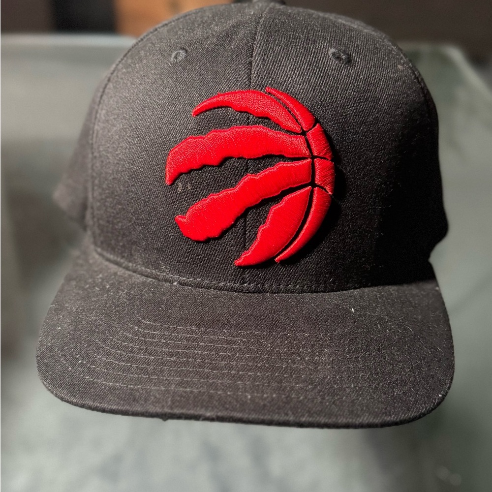 Mitchell & Ness Black Cap with Red Basketball Claw Logo